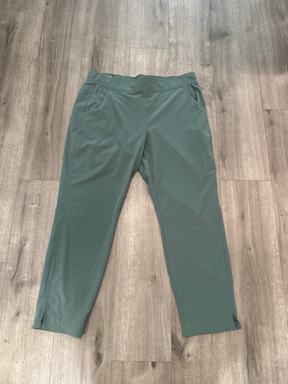Eddie Bauer Traveler Pants Green Women's Size L